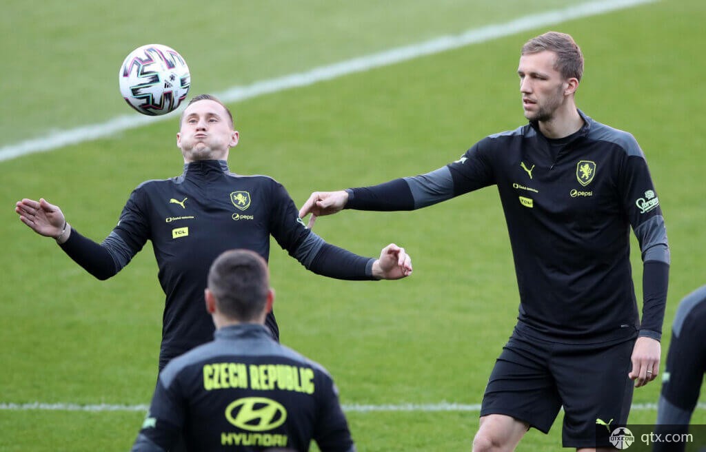 津津乐道的 津津乐道的